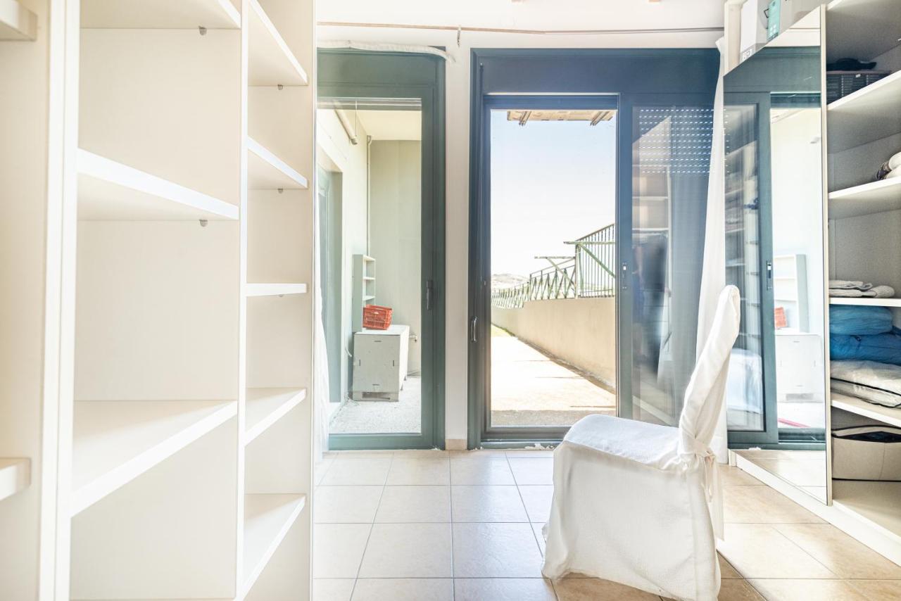 House With Pool & Garden For Families & Friends 1 Apartment Iraklio