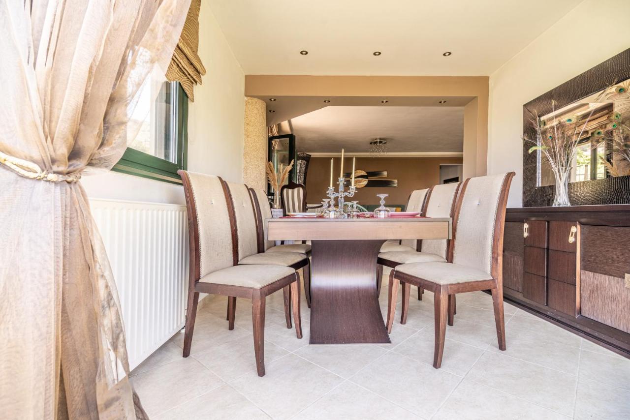 Apartment House With Pool & Garden For Families & Friends 1 *